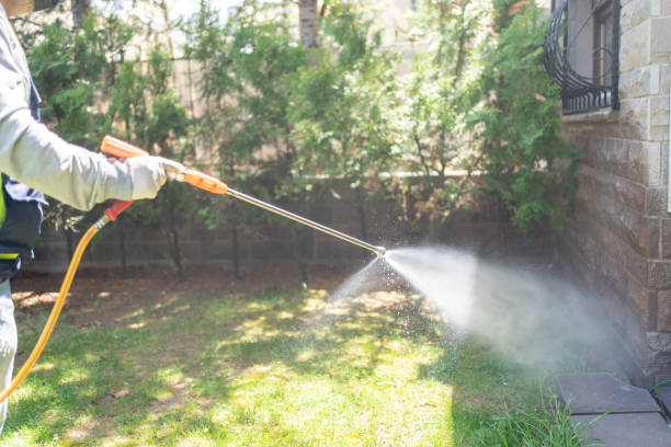 Best Pest Prevention Services  in Caney, KS